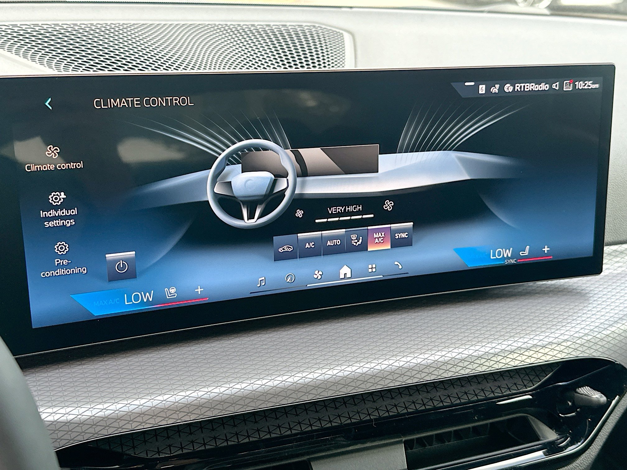 New 2026 BMW 430i Coupe w/ Parking Assistance Package image 13