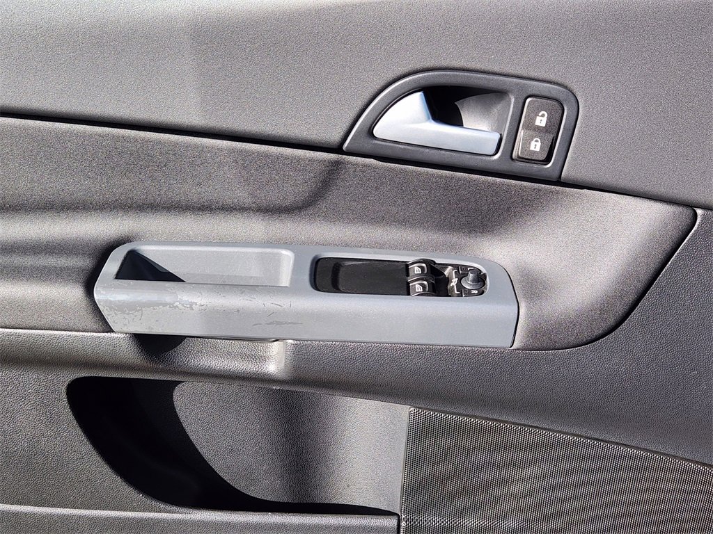 Used 2010 Volvo C30 T5 image 13