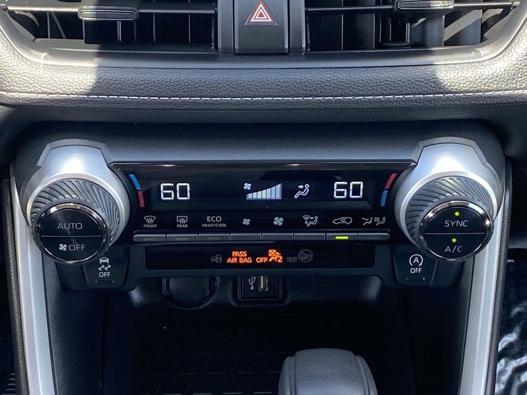 Certified 2023 Toyota RAV4 XLE AWD/4WD image 31