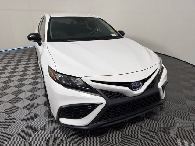 Used 2022 Toyota Camry SE image 8