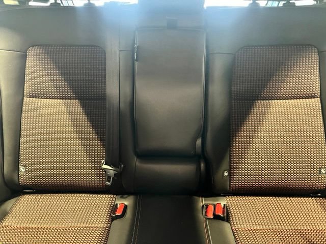 Used 2025 Nissan Kicks SR FWD image 17
