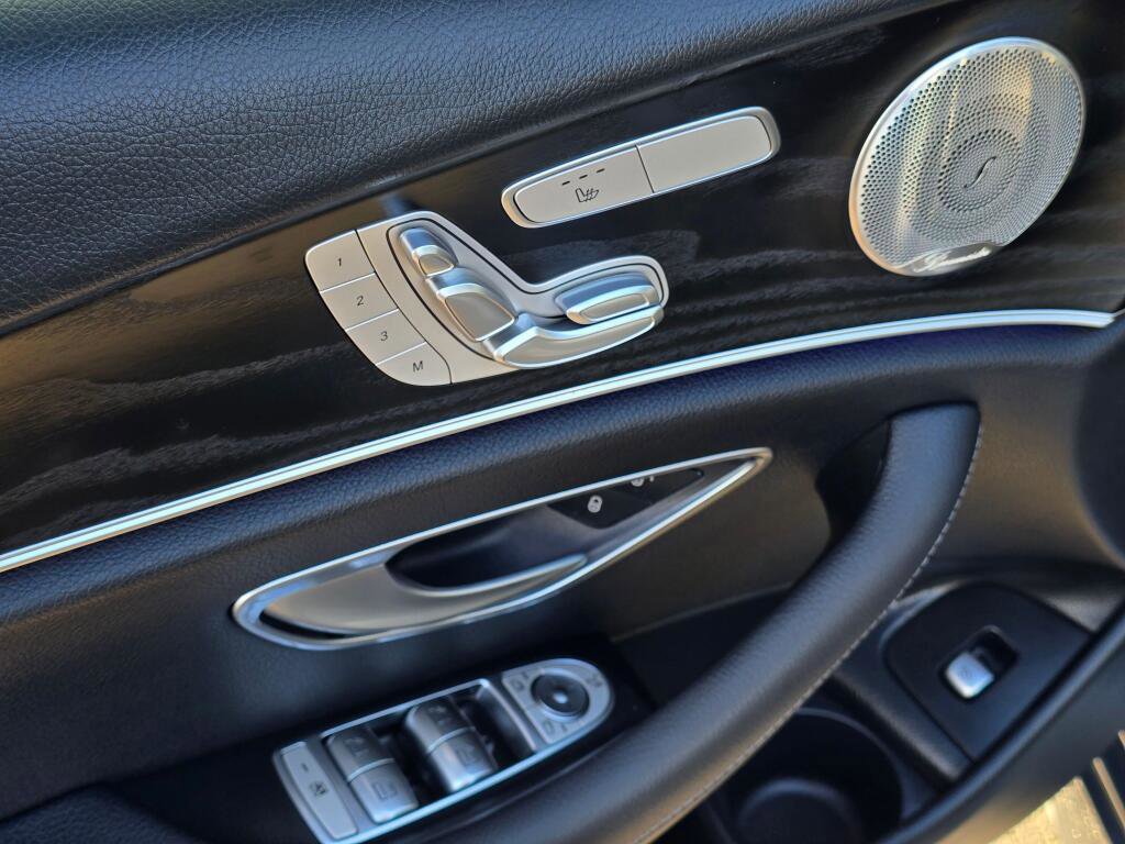 Used 2023 Mercedes-Benz E 450 4MATIC Sedan image 38