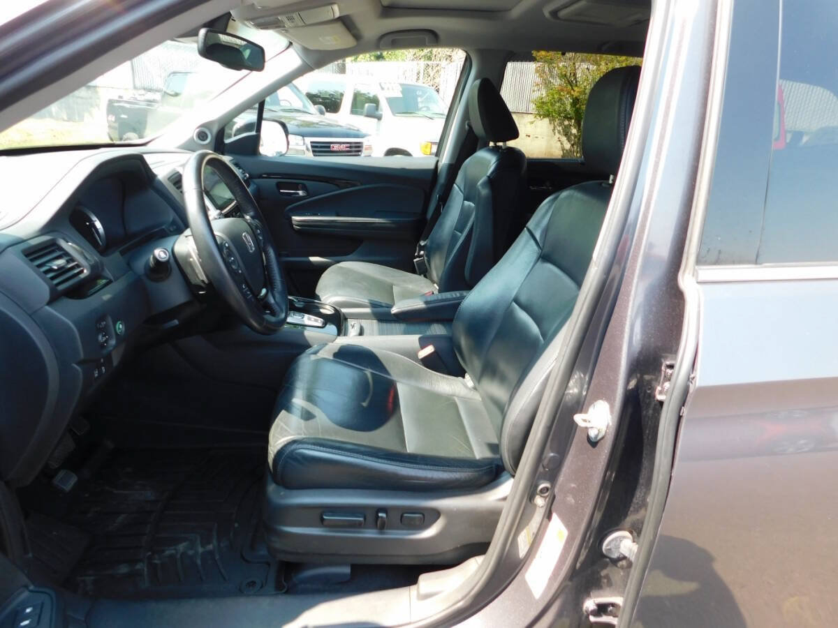 Used 2016 Honda Pilot Touring image 9