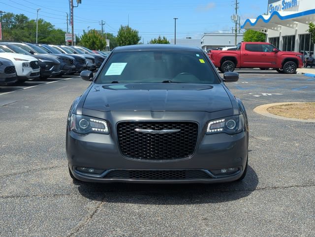Used 2019 Chrysler 300 S RWD image 9