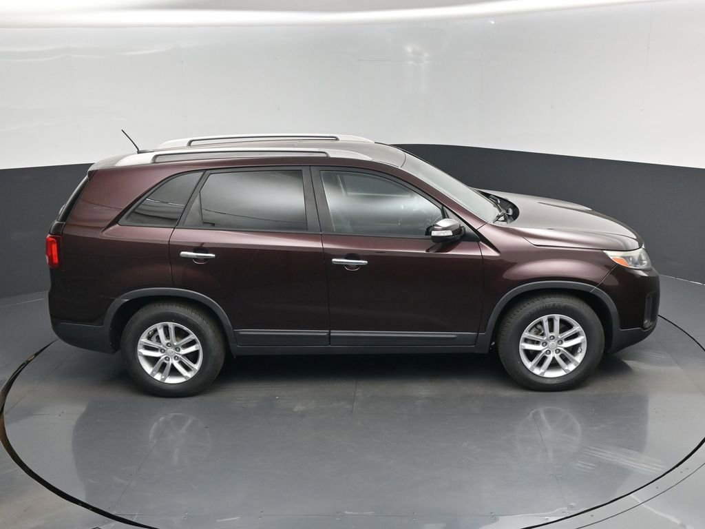 Used 2015 Kia Sorento LX FWD image 13