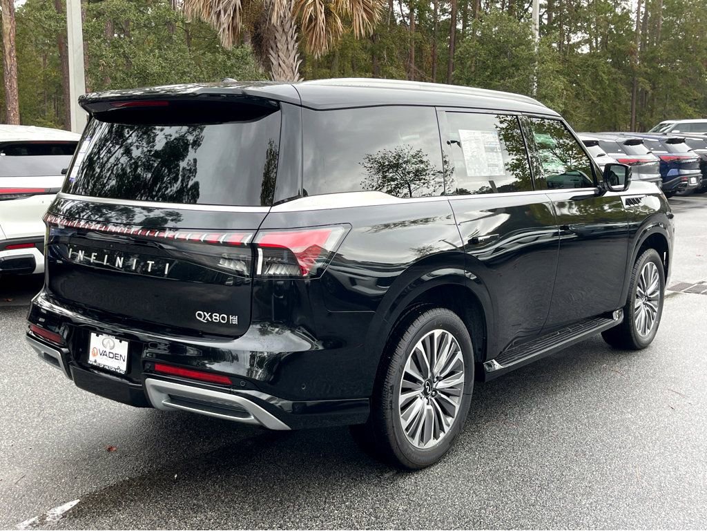 Certified 2025 INFINITI QX80 Sensory image 3