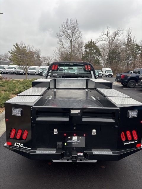 New 2024 Ford F550 4x4 Regular Cab Super Duty image 8