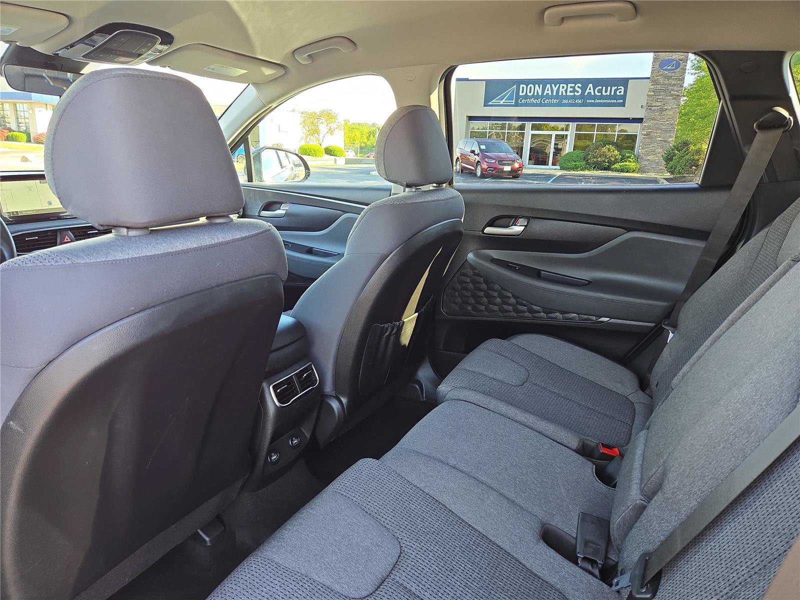 Used 2023 Hyundai Santa Fe SEL AWD/4WD image 23