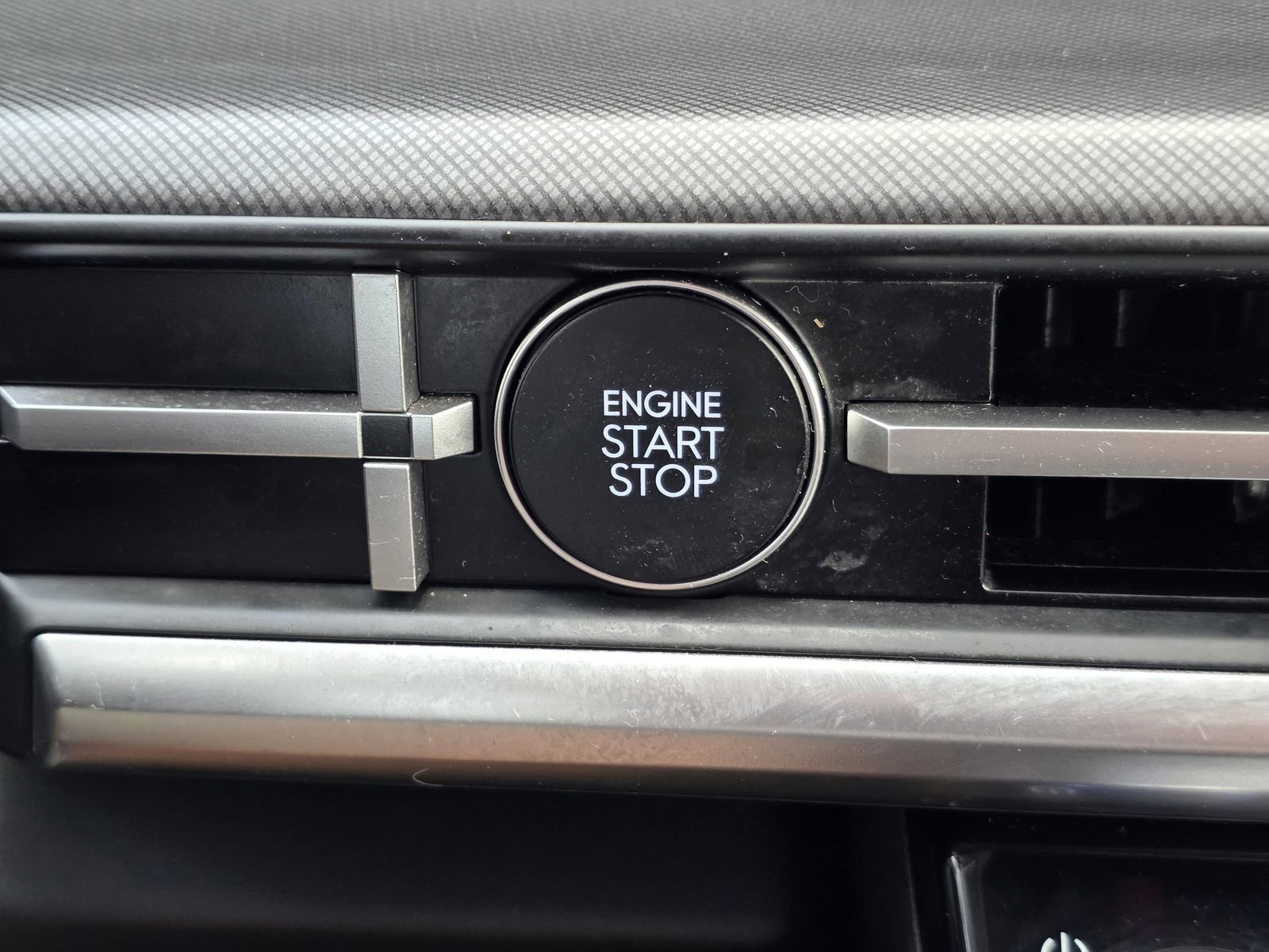 Certified 2024 Hyundai Santa Fe XRT image 25