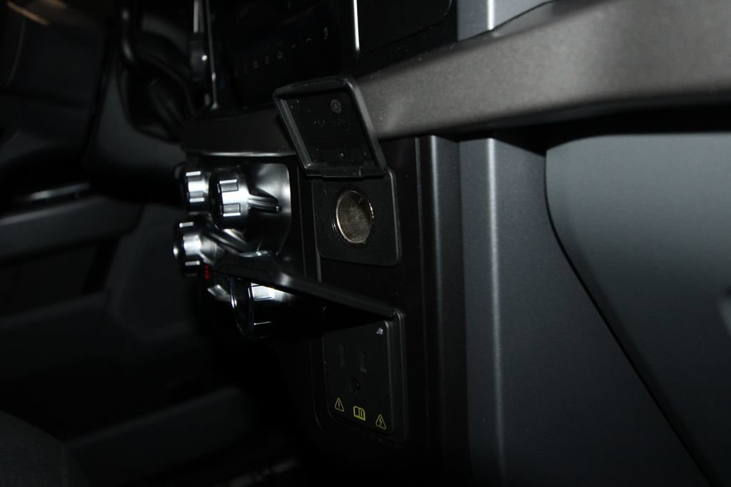 Used 2021 Ford F150 XLT w/ Equipment Group 302A High AWD/4WD image 23