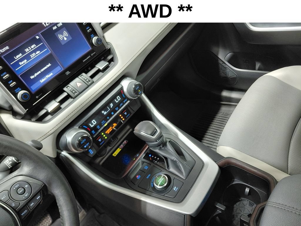 Used 2022 Toyota RAV4 Limited AWD/4WD image 7