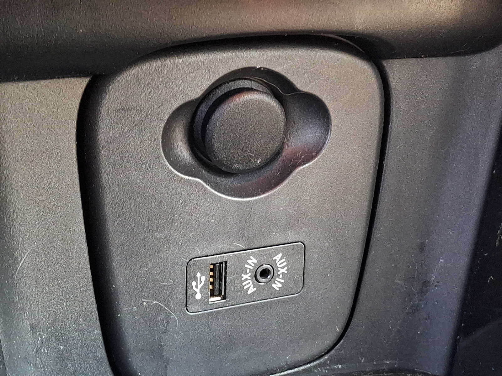 Used 2015 MINI Cooper S FWD image 18