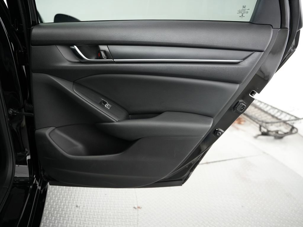 Used 2021 Honda Accord Sport image 37