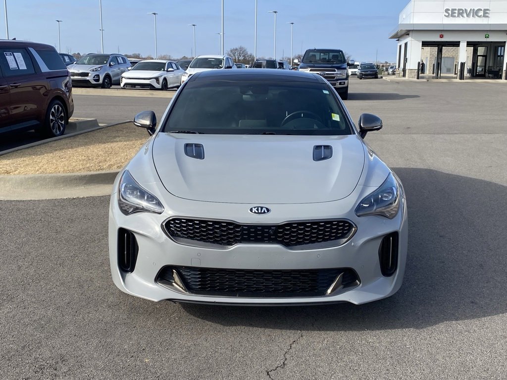 Used 2021 Kia Stinger GT2 video 2