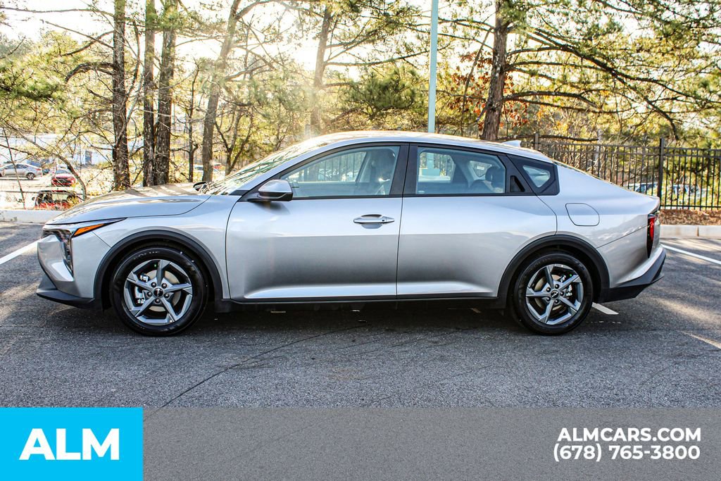 Used 2025 Kia K4 LXS image 7