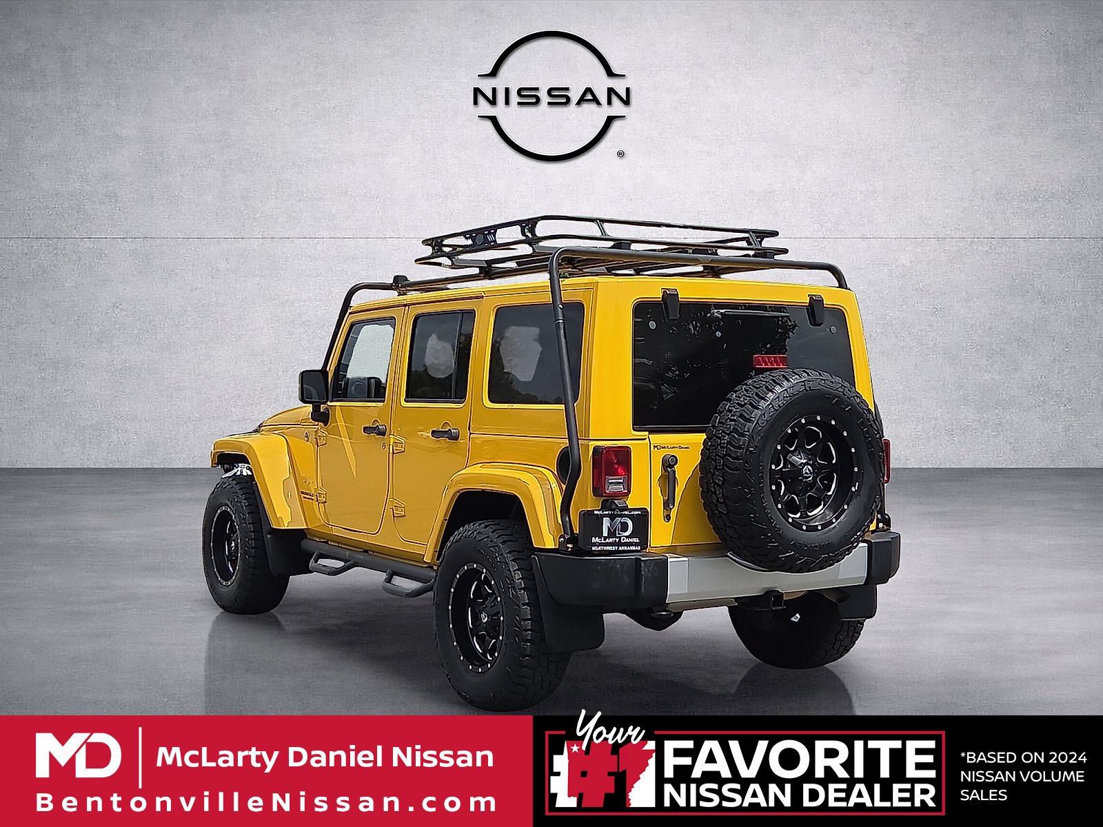 Used 2015 Jeep Wrangler Unlimited Sahara w/ Max Tow Package AWD/4WD image 4