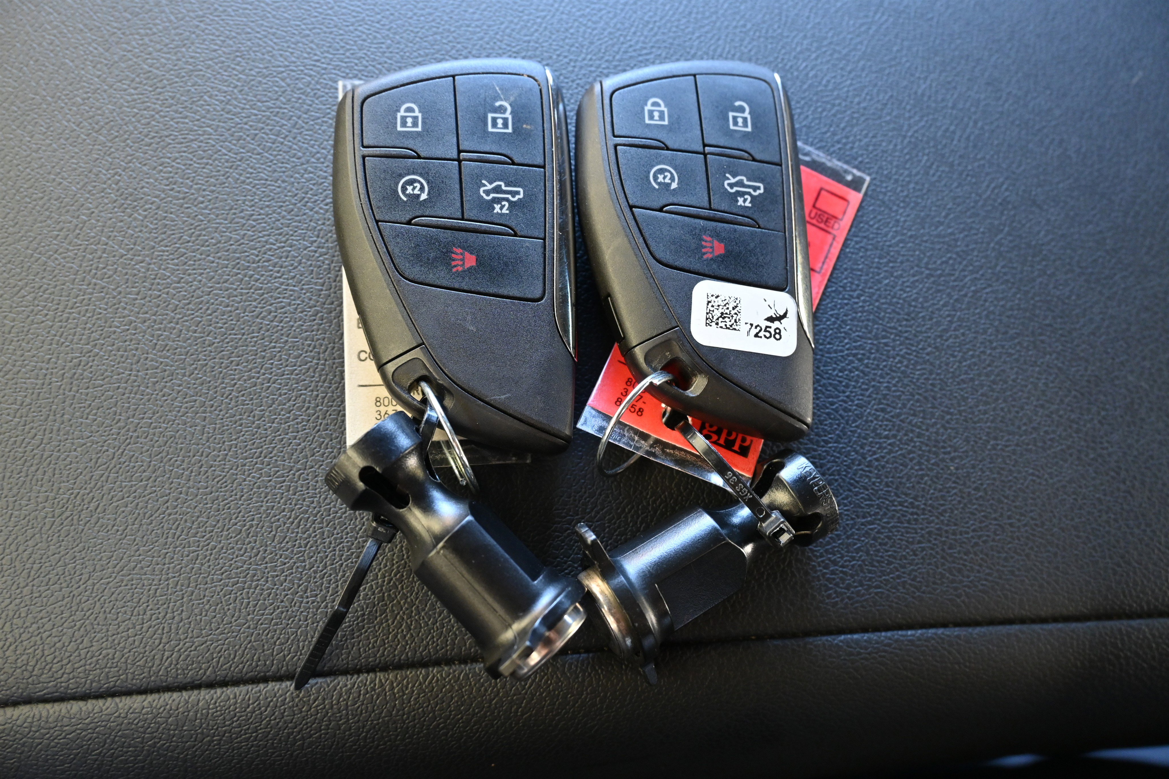 Used 2024 Chevrolet Silverado EV W/T image 33