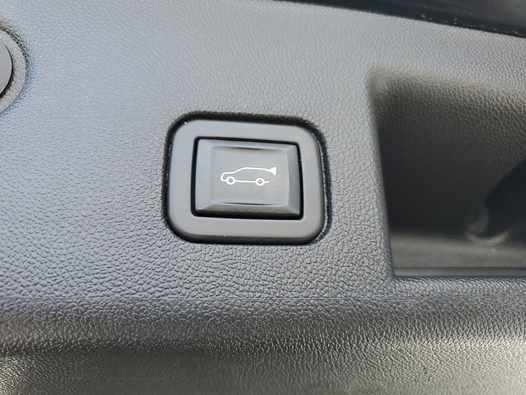 Used 2022 Chevrolet Equinox LT image 10