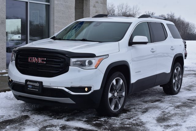 Used 2018 GMC Acadia SLT w/ LPO, Black Accent Package image 9