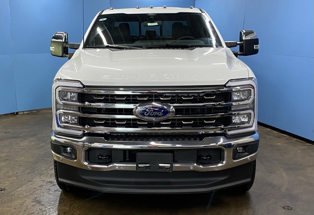 New 2025 Ford F350 King Ranch w/ Chrome Package image 3