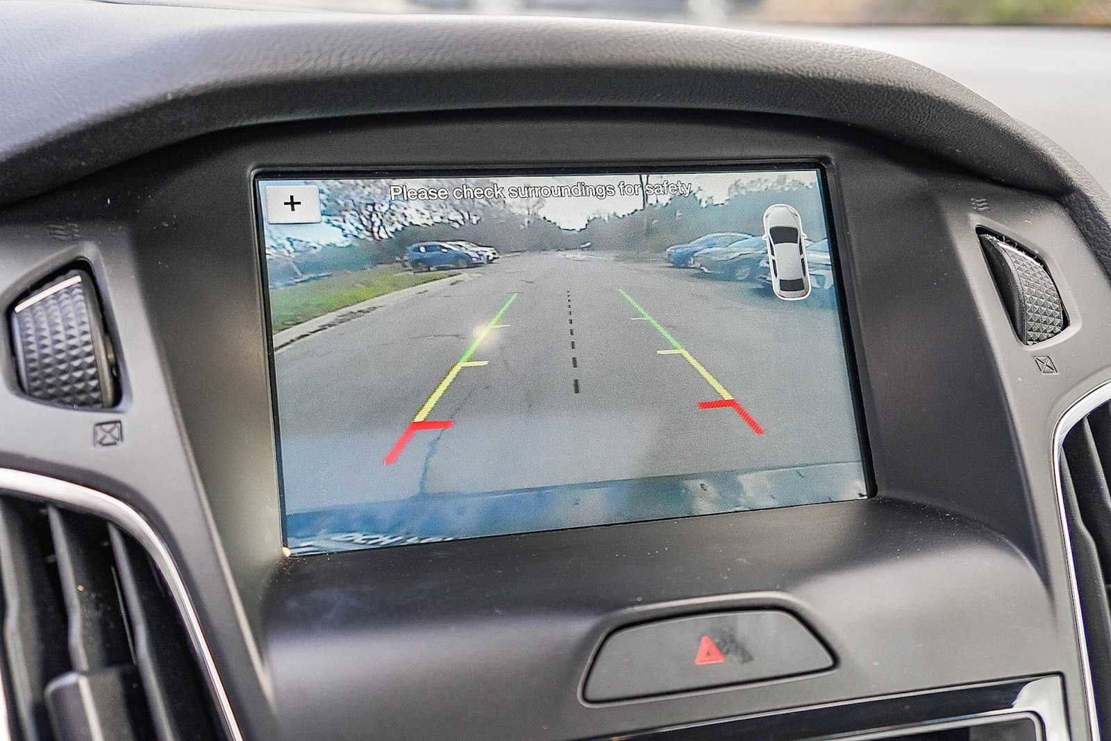 Used 2017 Ford Focus Titanium w/ Titanium Technology Package image 26