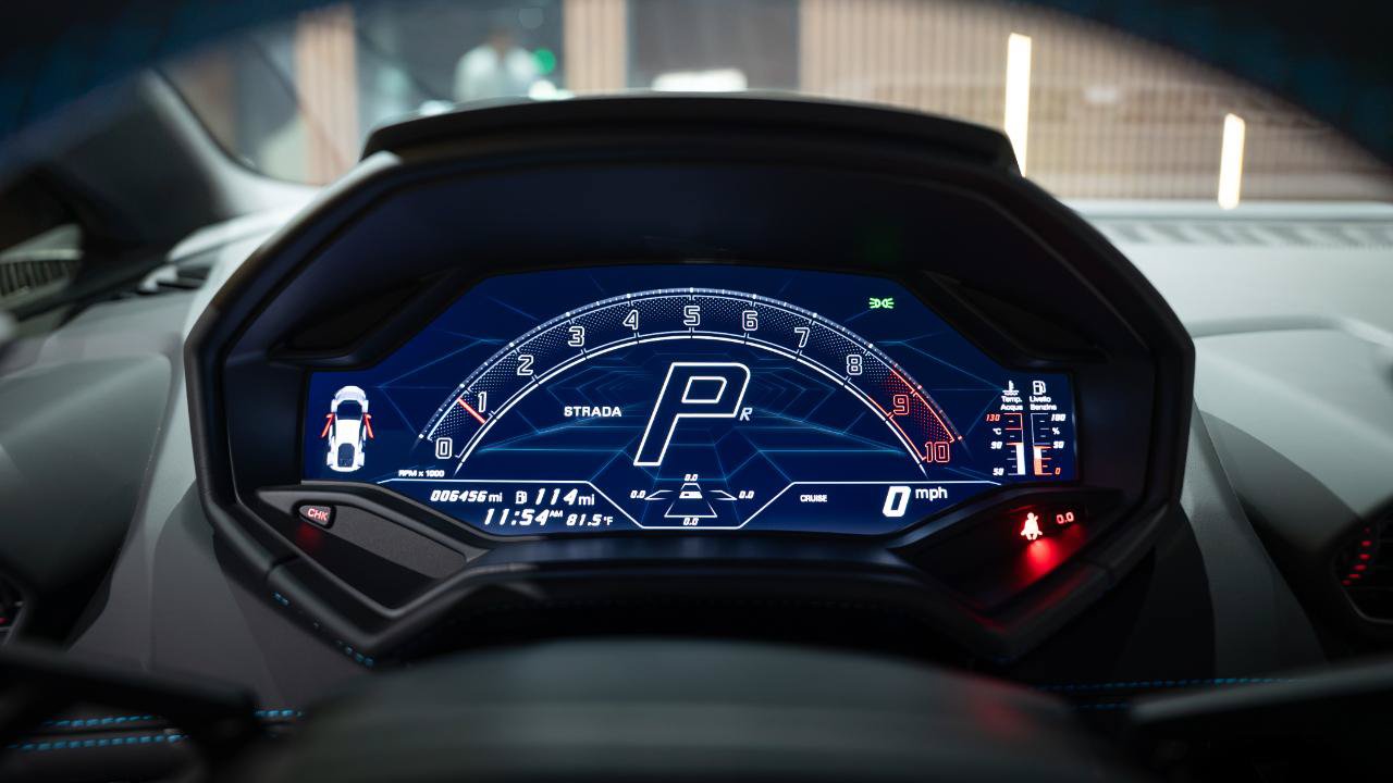 Used 2023 Lamborghini Huracan Tecnica RWD image 13