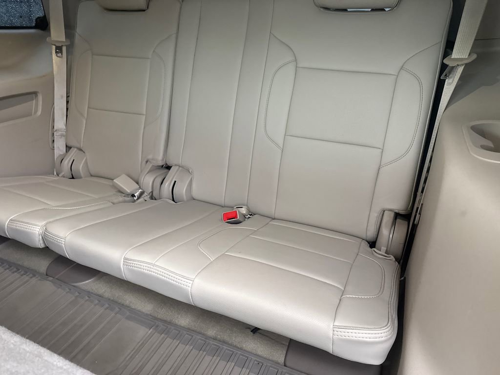 Used 2016 GMC Yukon Denali w/ Open Road Package RWD image 17