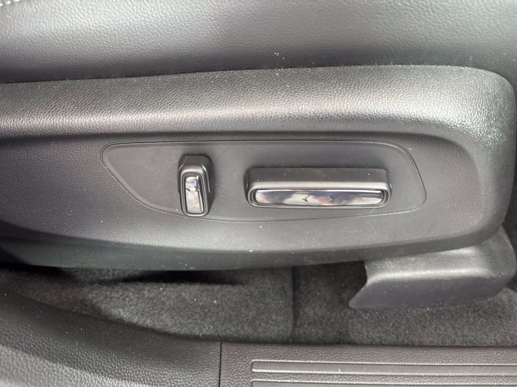 Certified 2026 Honda CR-V EX-L image 8