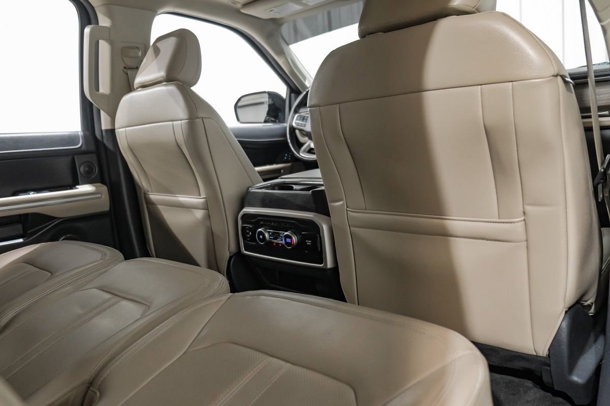 Used 2022 Ford Expedition Max Limited image 35