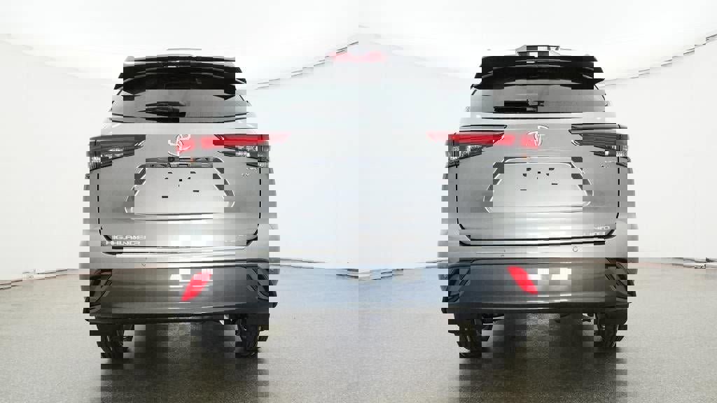 New 2026 Toyota Highlander Limited image 7