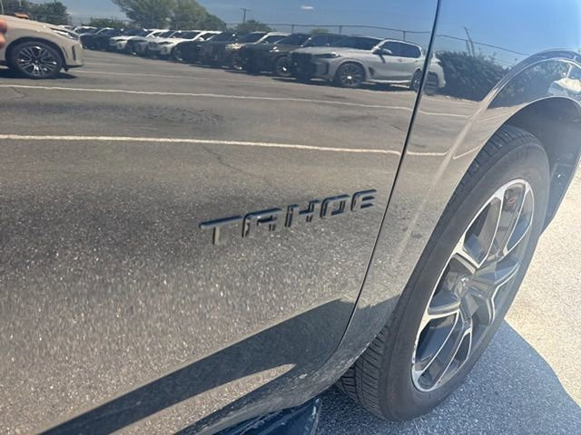 Used 2025 Chevrolet Tahoe RST w/ RST Capability Package AWD/4WD image 8