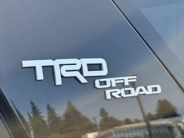 Certified 2024 Toyota 4Runner TRD Off-Road Premium w/ Off Road Premium Plus Package AWD/4WD image 13