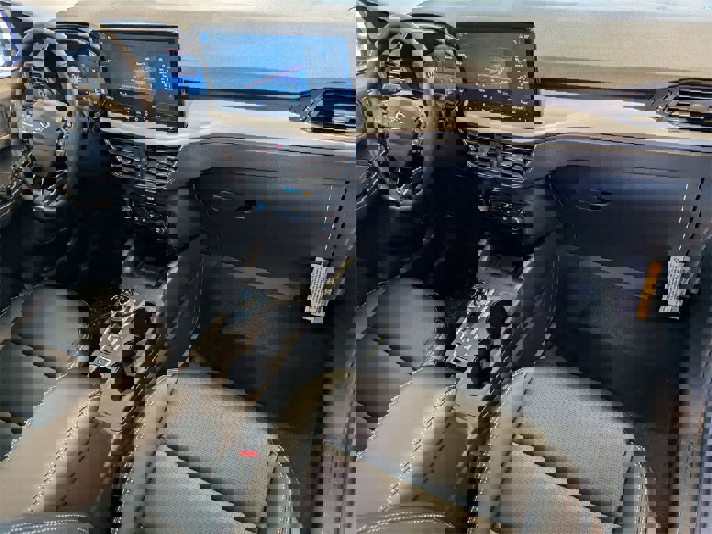 New 2026 Ford Escape Platinum w/ Equipment Group 601A image 21