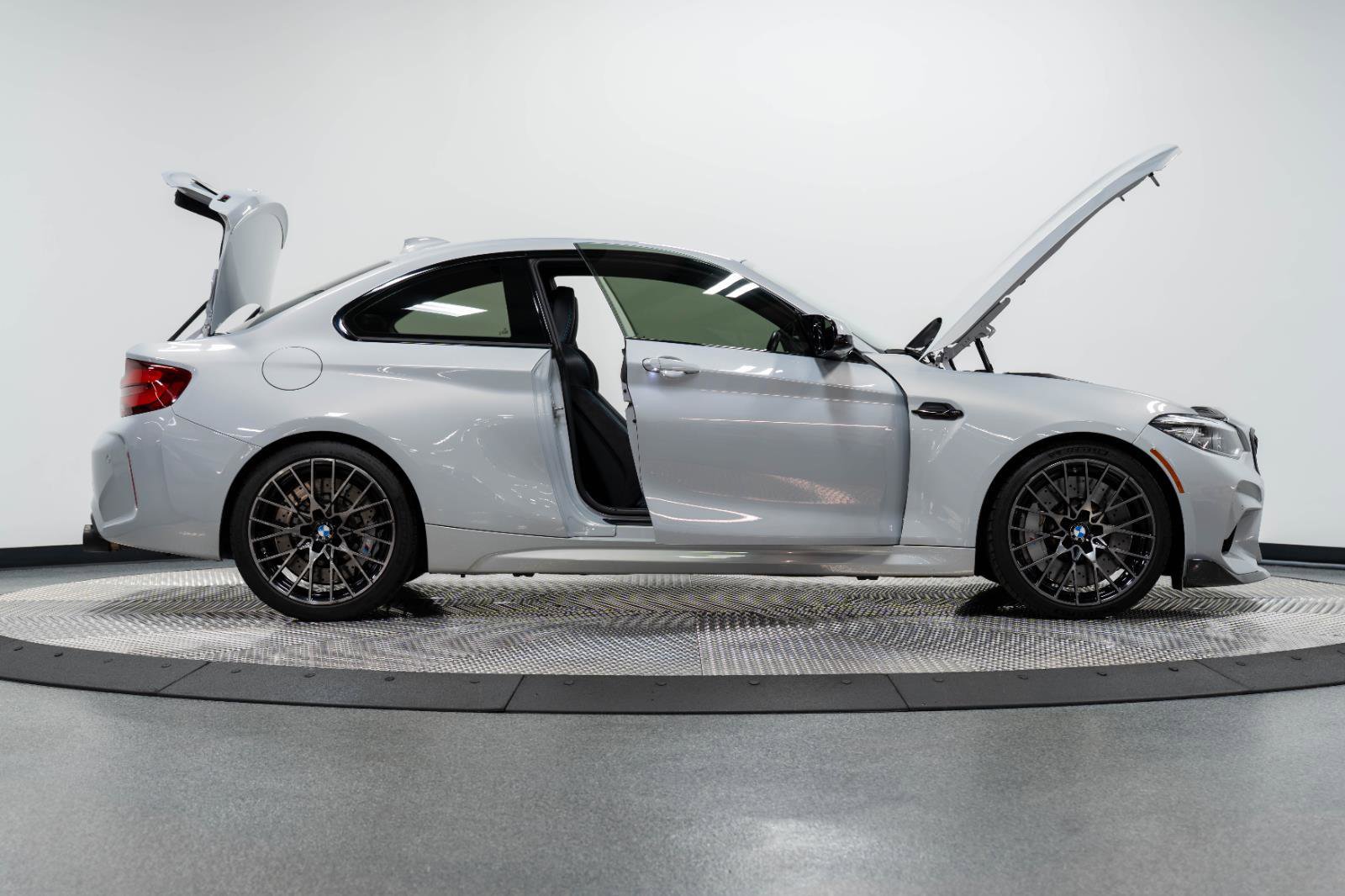 Used 2020 BMW M2 Competition w/ Executive Package image 23