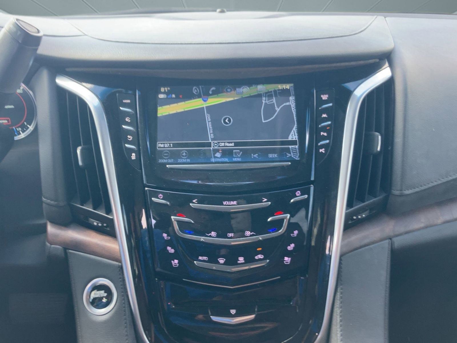 Used 2019 Cadillac Escalade Premium Luxury image 28