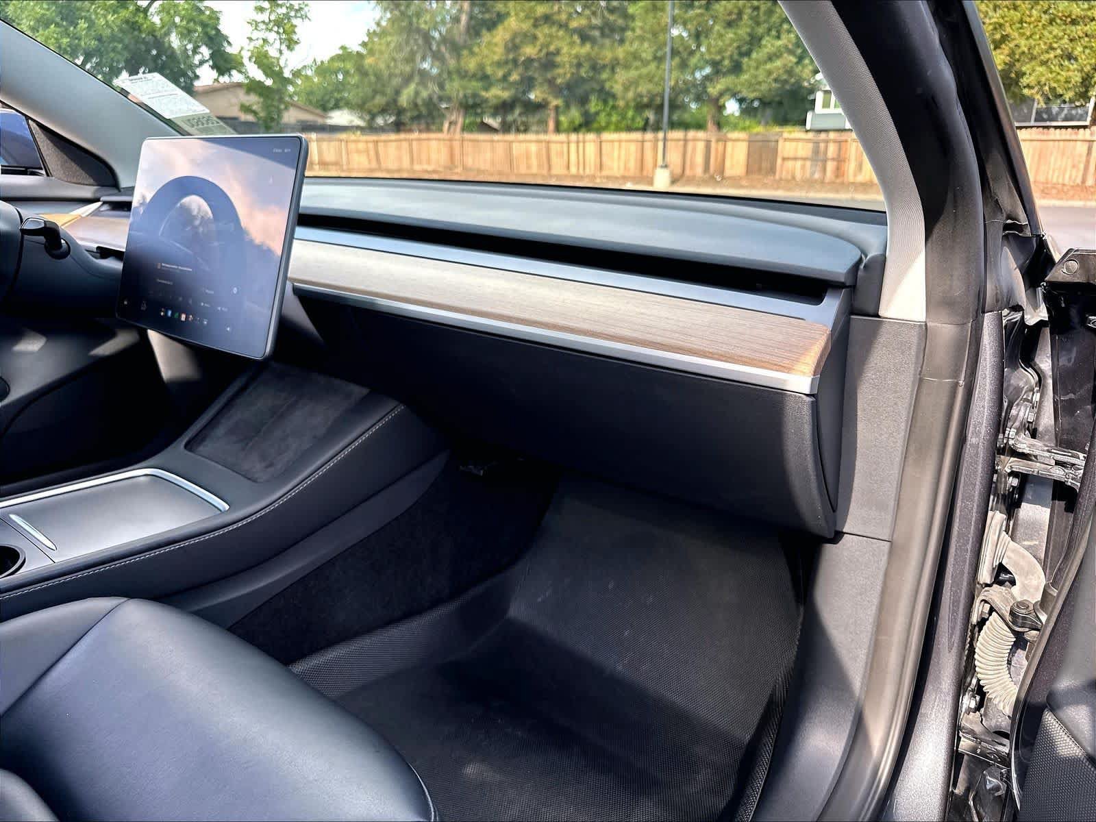 Used 2023 Tesla Model 3 Long Range AWD/4WD image 19