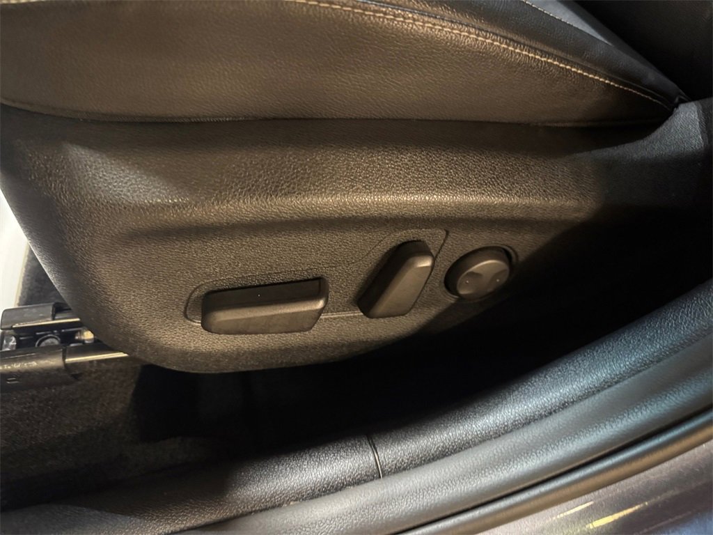 Certified 2022 Kia Niro Touring Special Edition image 13