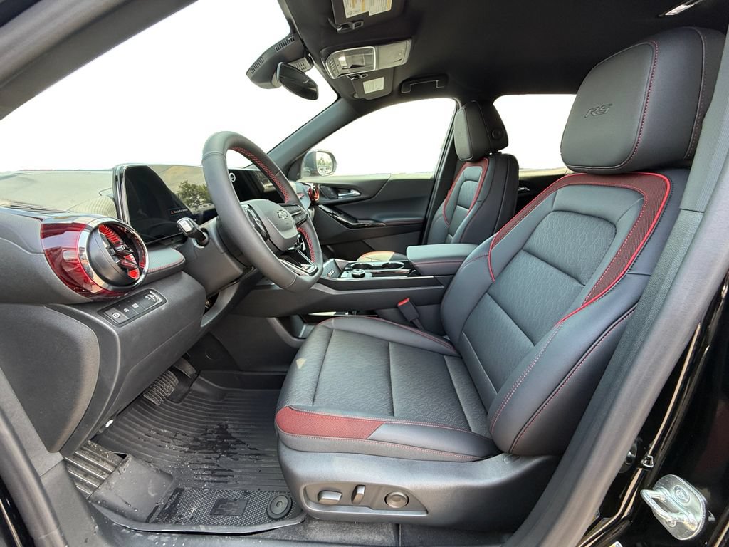 New 2027 Chevrolet Equinox RS FWD image 9