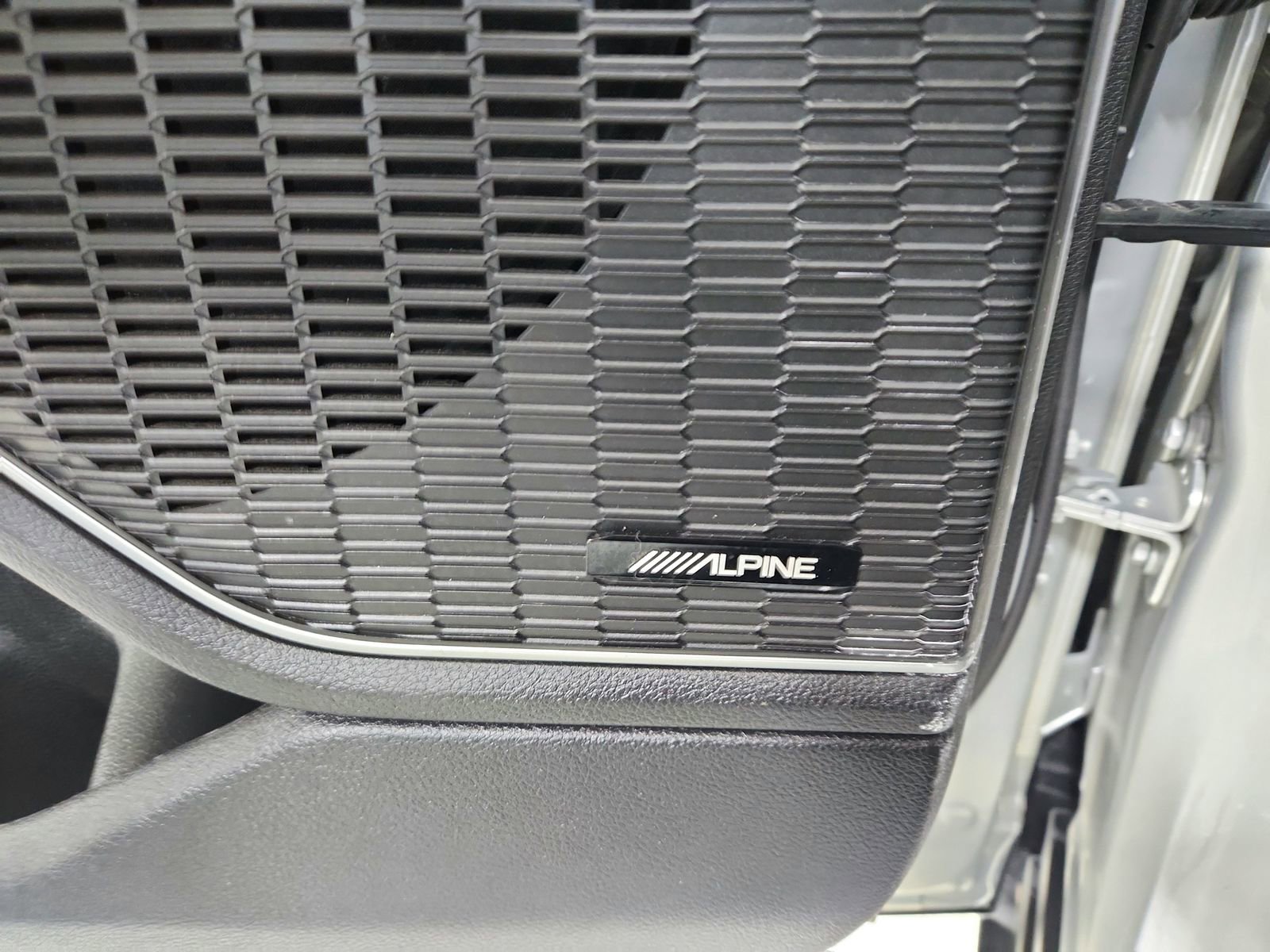 Used 2021 Jeep Grand Cherokee L Limited w/ Trailer Tow Group (B) image 31