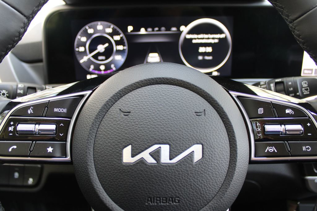 New 2026 Kia Seltos EX image 26