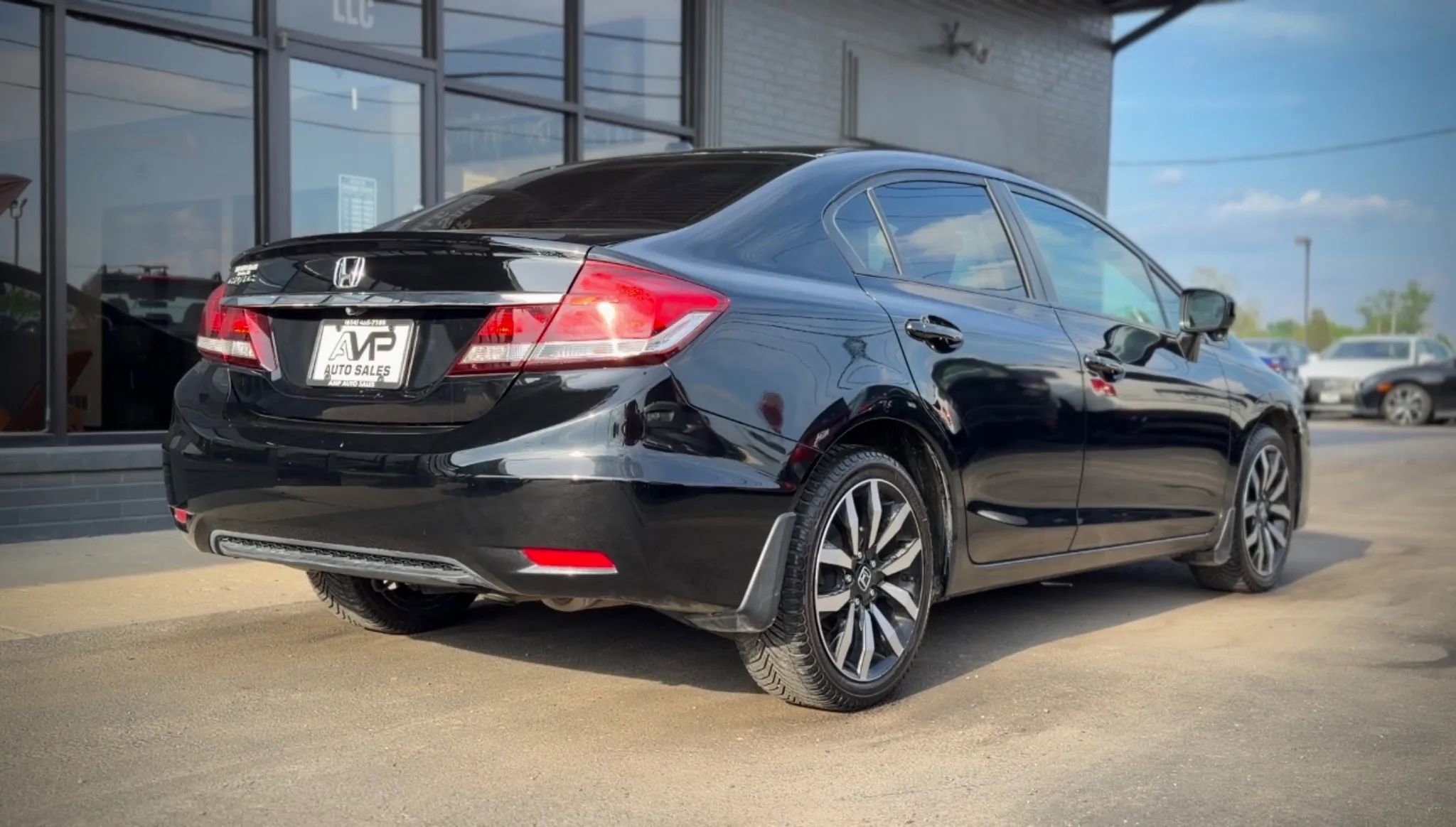 Used 2014 Honda Civic EX-L image 2