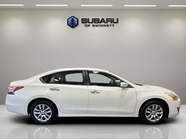 Used 2015 Nissan Altima 2.5 S w/ Power Driver Seat Package FWD image 6