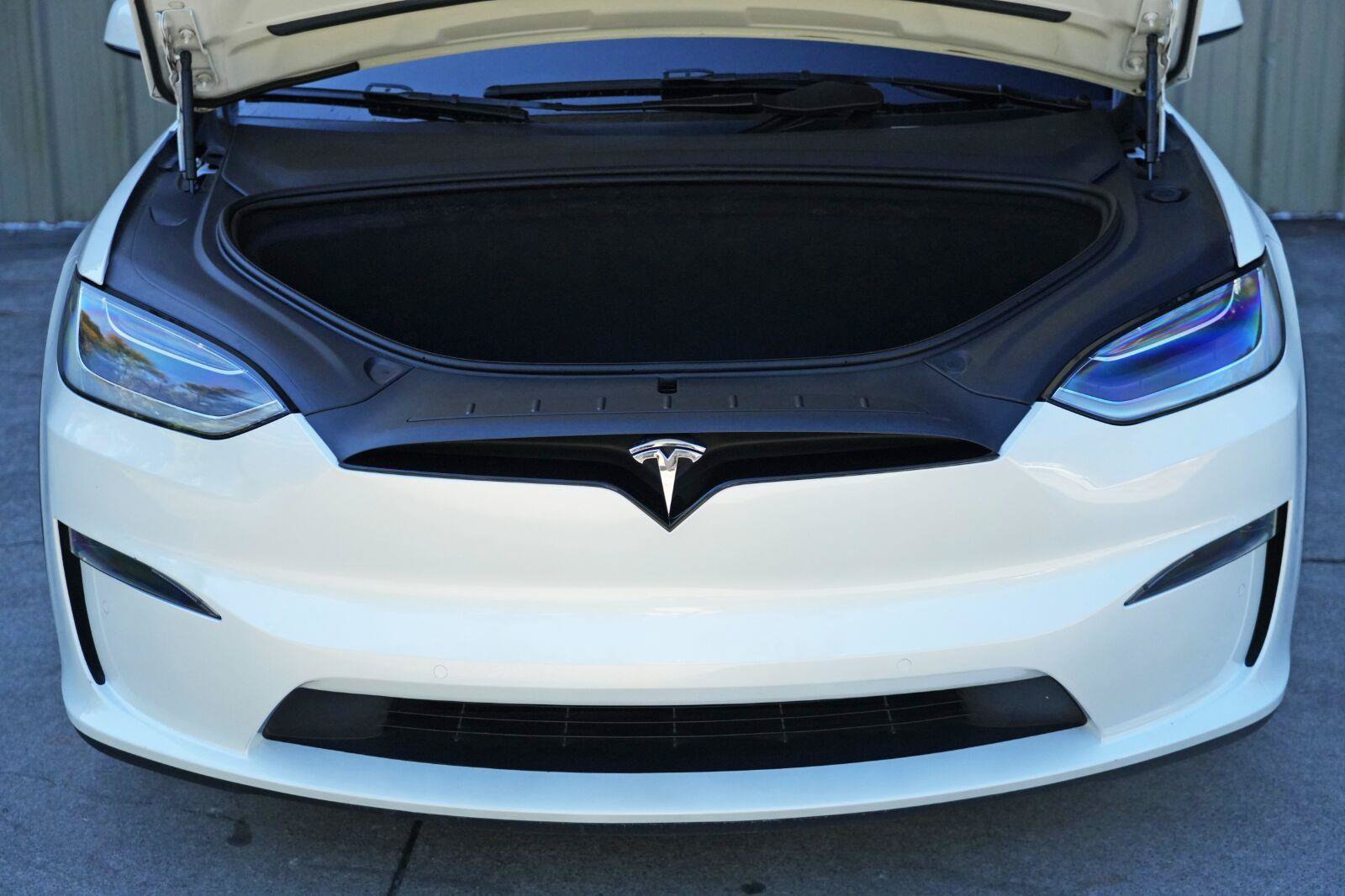 Used 2023 Tesla Model X AWD/4WD image 8