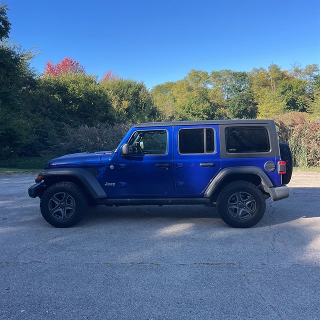 Used 2018 Jeep Wrangler Unlimited Sport S image 1