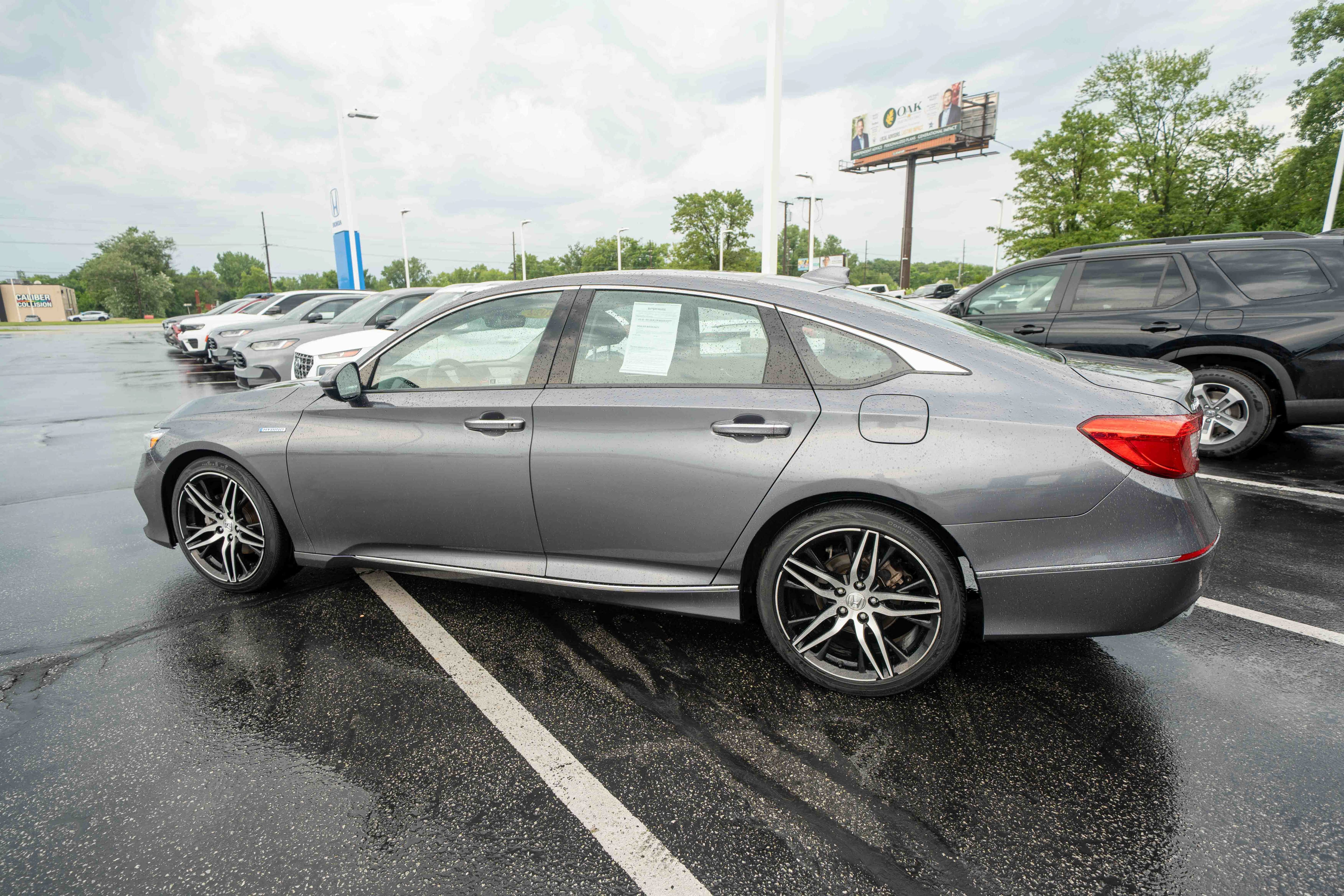 Used 2022 Honda Accord Touring image 4