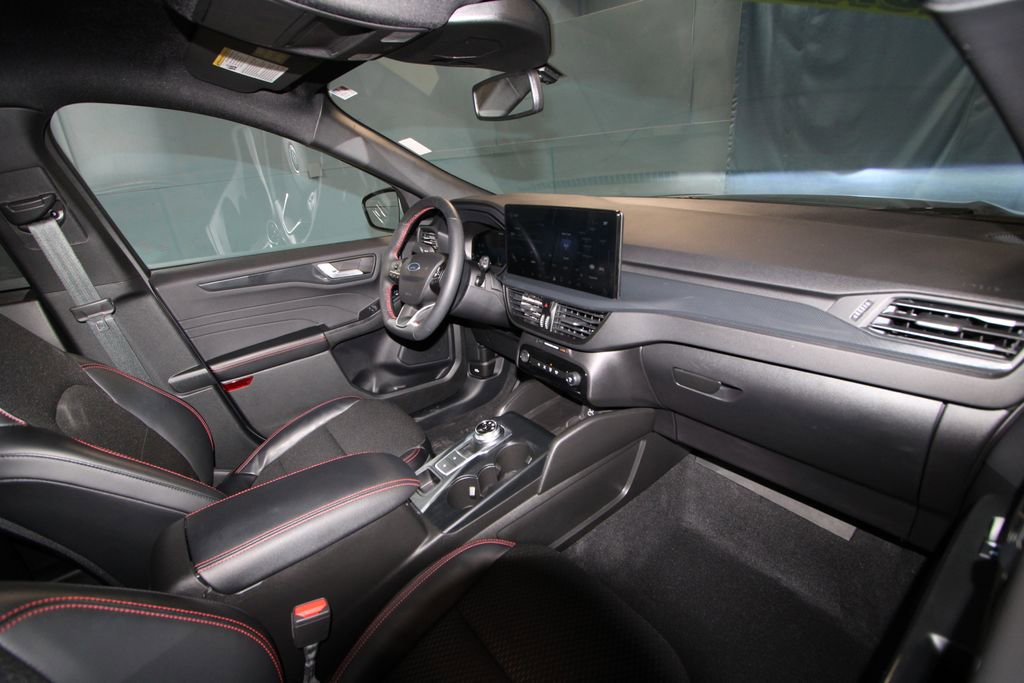 Used 2025 Ford Escape ST-Line Elite image 23