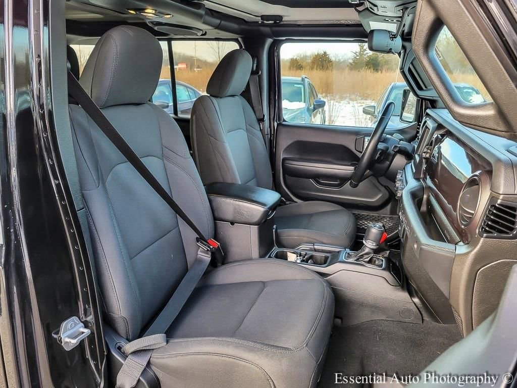 Used 2020 Jeep Wrangler Unlimited Sport image 30