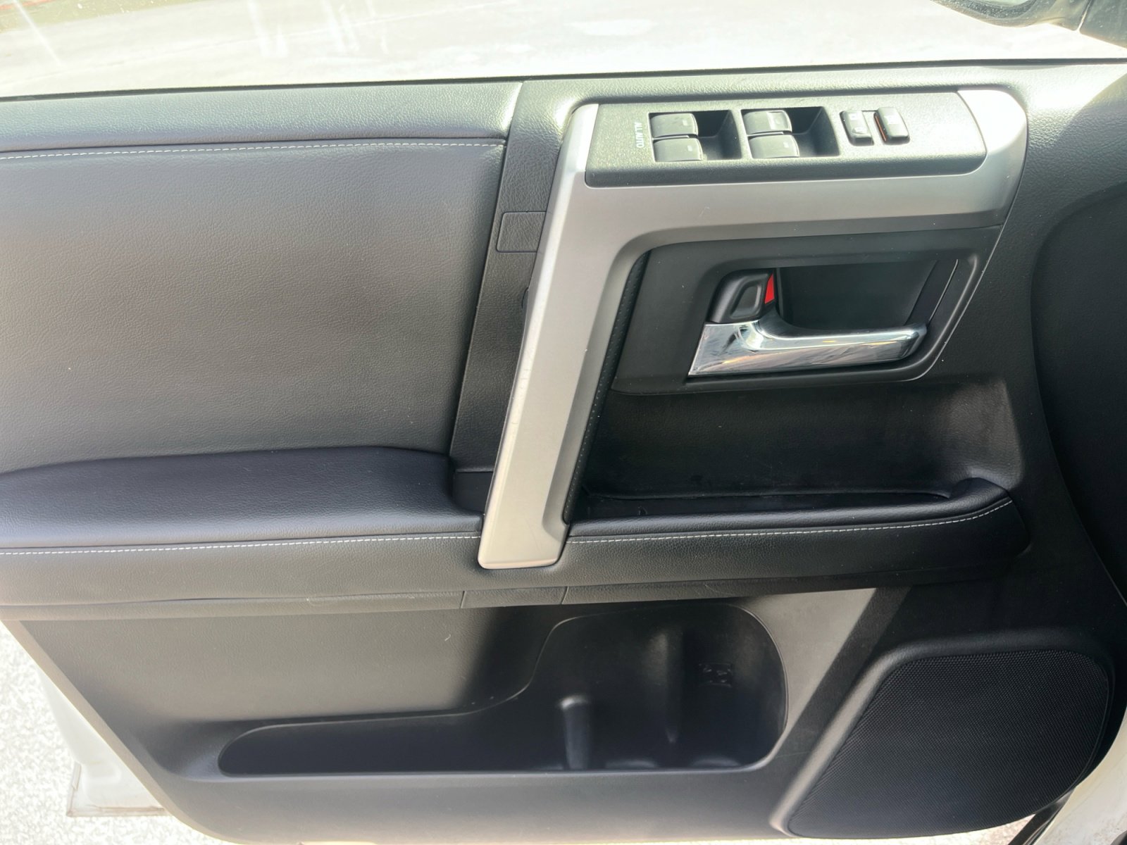 Used 2021 Toyota 4Runner SR5 Premium w/ Moonroof Package image 23