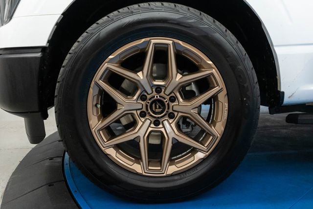 Used 2023 Ford F150 XL image 3