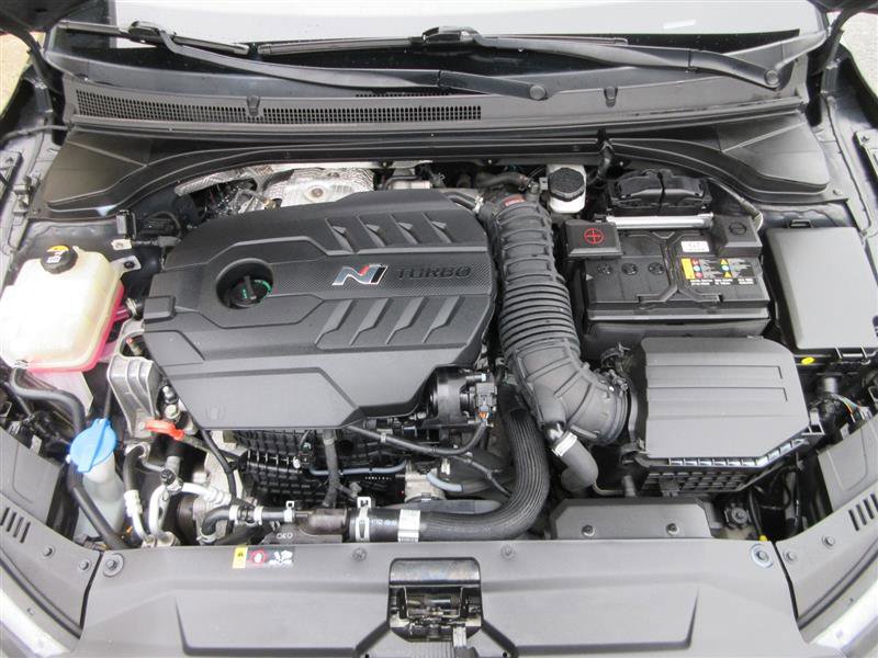 Used 2022 Hyundai Veloster N image 28